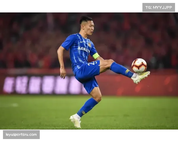 申花队长吴曦中场拼抢伤退 肌肉拉伤令负分清零计划再添变数